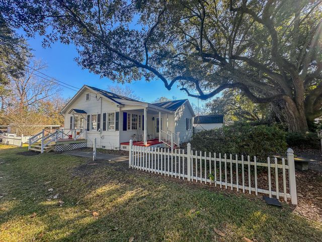 422 Riverland Drive, Charleston, SC 29412