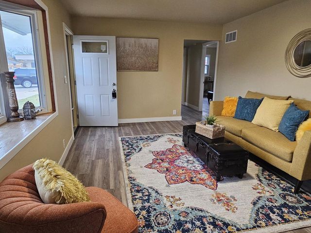 2918 Arthur AVENUE, Racine, WI 53405