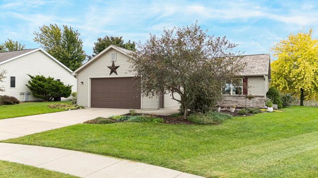 2305 HEARTHSTONE DRIVE, Kaukauna, WI 54130