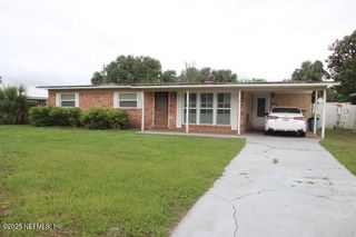 140 W ST JOHNS Terrace, East Palatka, FL 32131