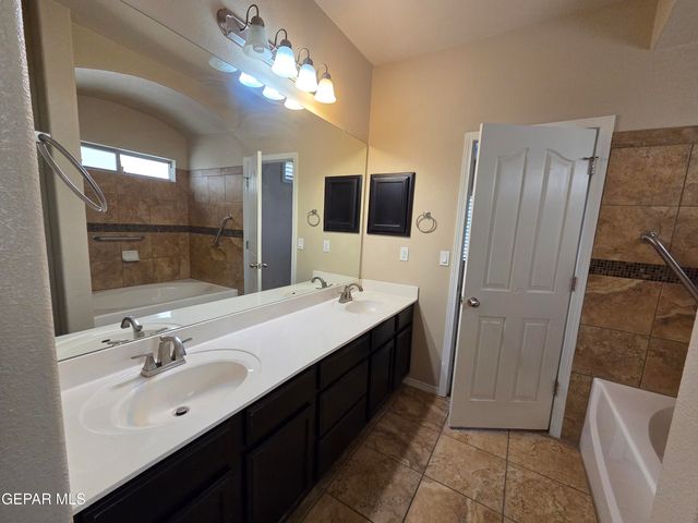 7417 RED CEDAR Drive, El Paso, TX 79911