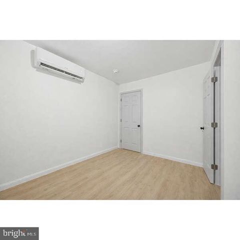 9 W HINCKLEY AVE, Ridley Park, PA 19078