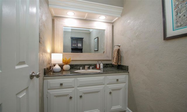 16123 Rudgewick Lane, Spring, TX 77379