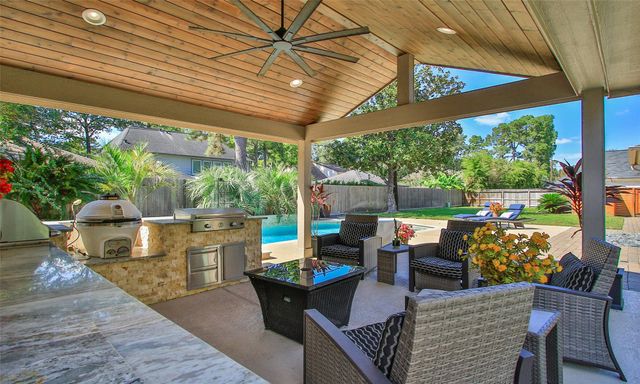 16123 Rudgewick Lane, Spring, TX 77379