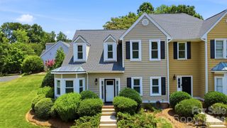 2552 Middlebridge Lane, Charlotte, NC 28270