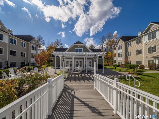 77 Sunset Lane 335, Ridgefield, CT 06877