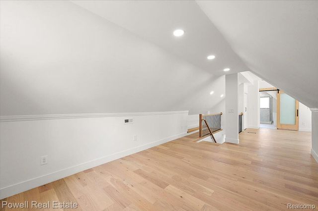 6837 Hatchery Road, Waterford Charter Township, MI 48327