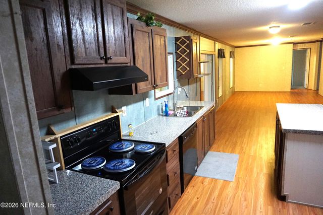 12240 NW 225 County Road, Starke, FL 32091