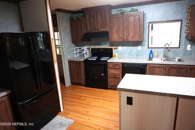 12240 NW 225 County Road, Starke, FL 32091