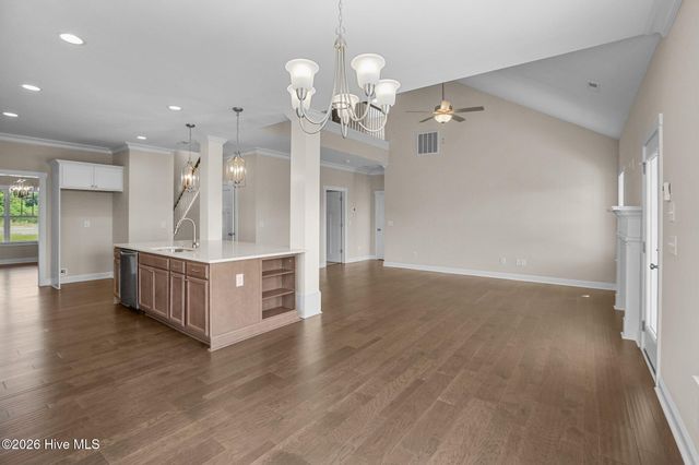 990 Hunter Grace Drive, Winterville, NC 28590