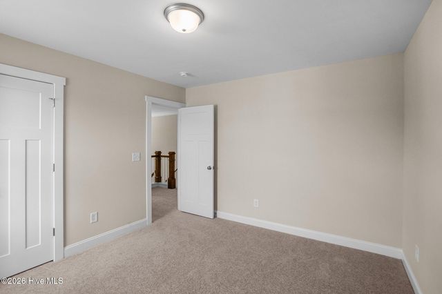 990 Hunter Grace Drive, Winterville, NC 28590