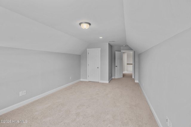 990 Hunter Grace Drive, Winterville, NC 28590