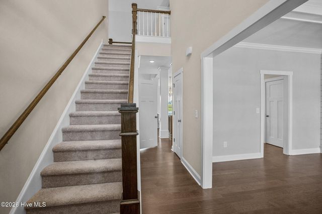 990 Hunter Grace Drive, Winterville, NC 28590