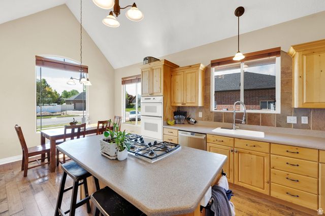 3283 S 750 W, Syracuse, UT 84075