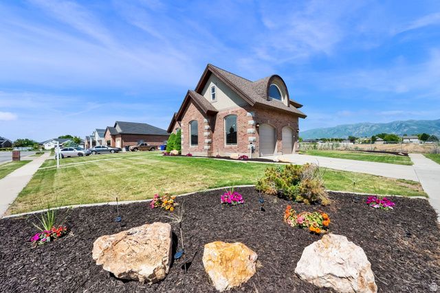 3283 S 750 W, Syracuse, UT 84075