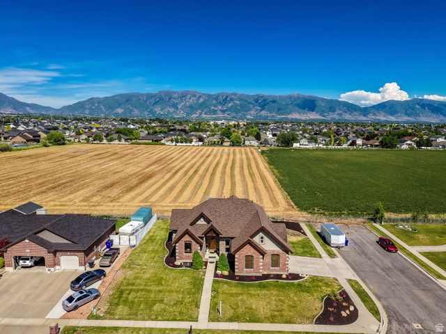 3283 S 750 W, Syracuse, UT 84075
