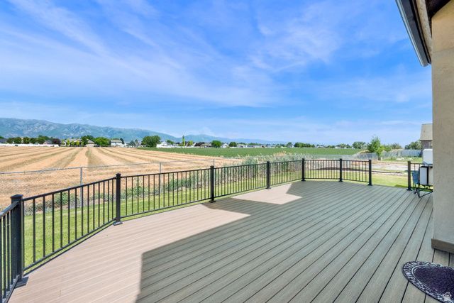 3283 S 750 W, Syracuse, UT 84075