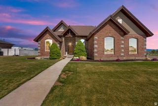 3283 S 750 W, Syracuse, UT 84075