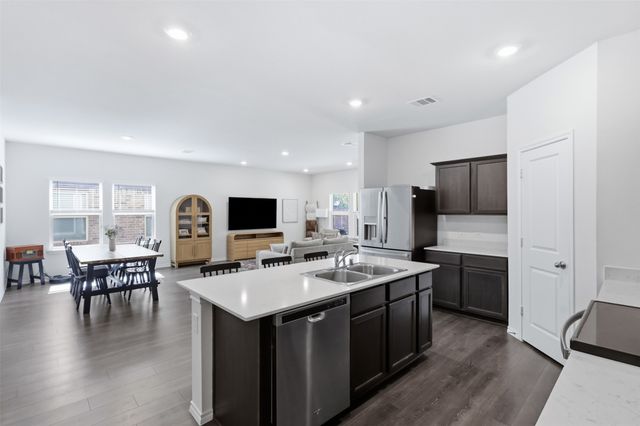 2200 Rustling Oaks Drive, Denton, TX 76209