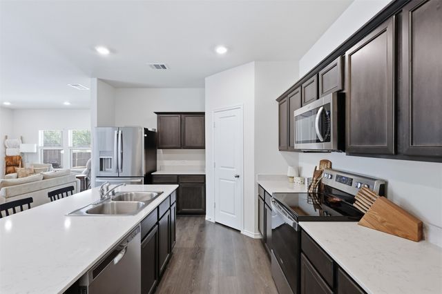 2200 Rustling Oaks Drive, Denton, TX 76209