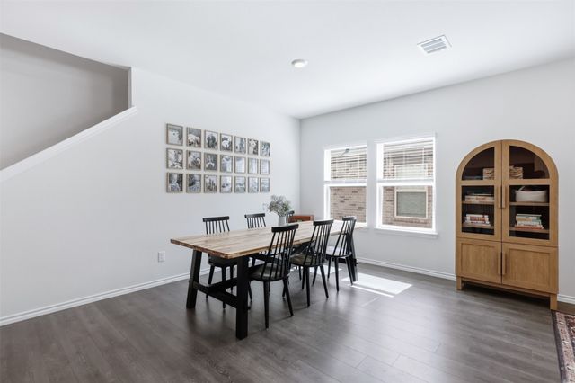 2200 Rustling Oaks Drive, Denton, TX 76209