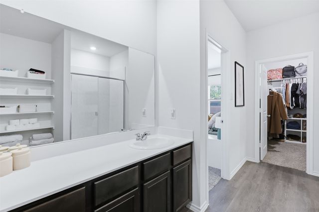 2200 Rustling Oaks Drive, Denton, TX 76209