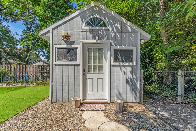 123 W Point Pleasant Avenue, Ocean Gate, NJ 08740