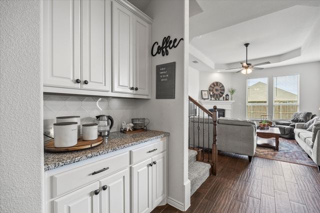 3055 Lily Lane, Heath, TX 75126