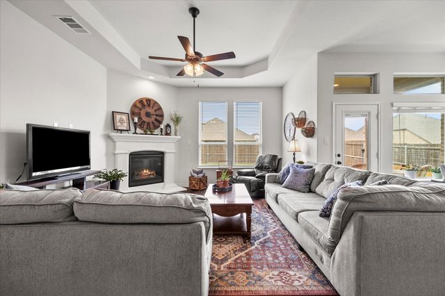 3055 Lily Lane, Heath, TX 75126