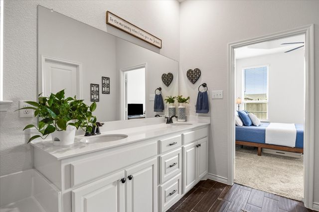 3055 Lily Lane, Heath, TX 75126