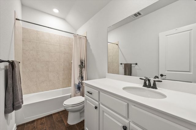 3055 Lily Lane, Heath, TX 75126