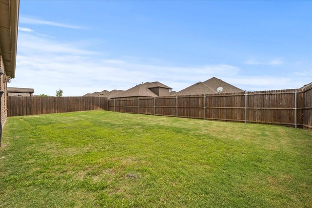 3055 Lily Lane, Heath, TX 75126