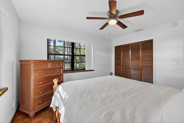 6012 Hickory Drive, Fort Pierce, FL 34982