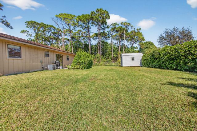 6012 Hickory Drive, Fort Pierce, FL 34982