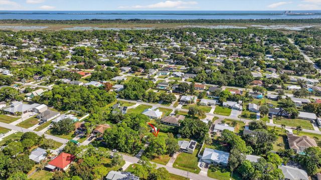 6012 Hickory Drive, Fort Pierce, FL 34982