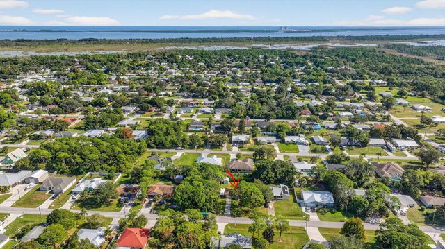 6012 Hickory Drive, Fort Pierce, FL 34982