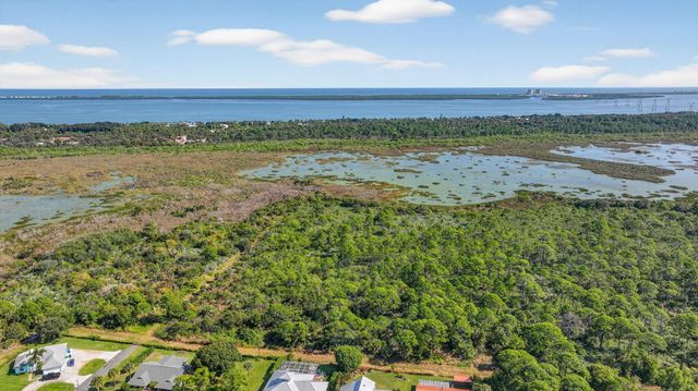 6012 Hickory Drive, Fort Pierce, FL 34982