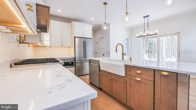 1535 BEAR BRANCH CT, Vineland, NJ 08361