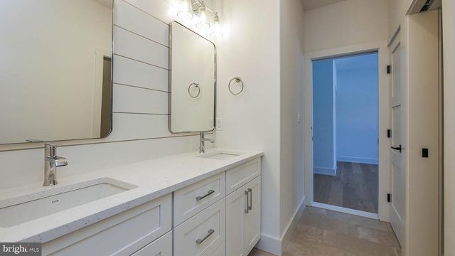 1535 BEAR BRANCH CT, Vineland, NJ 08361