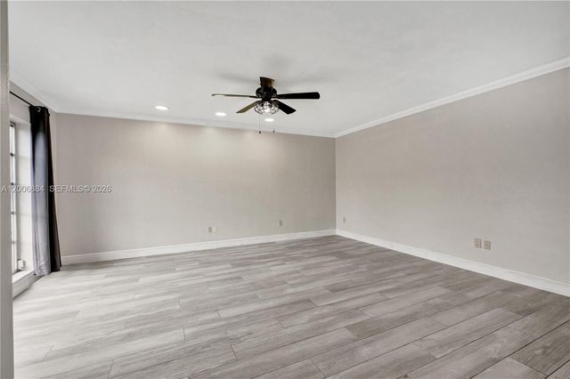 10511 SW 124th Ave, Miami, FL 33186