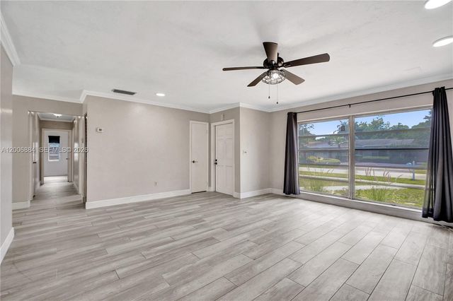 10511 SW 124th Ave, Miami, FL 33186