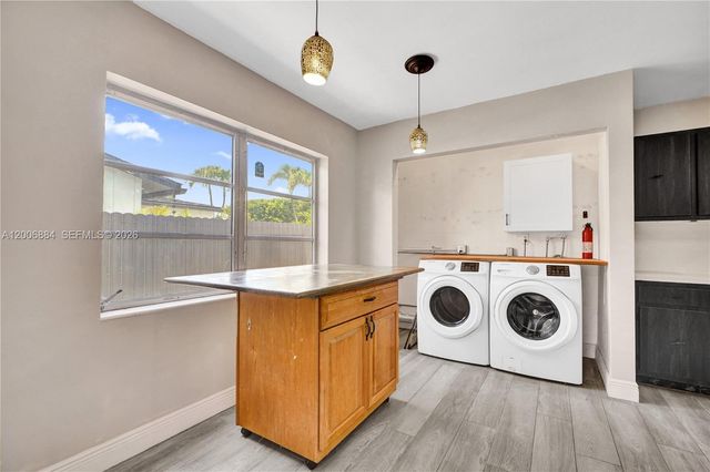 10511 SW 124th Ave, Miami, FL 33186