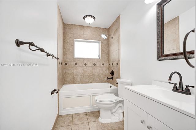 10511 SW 124th Ave, Miami, FL 33186
