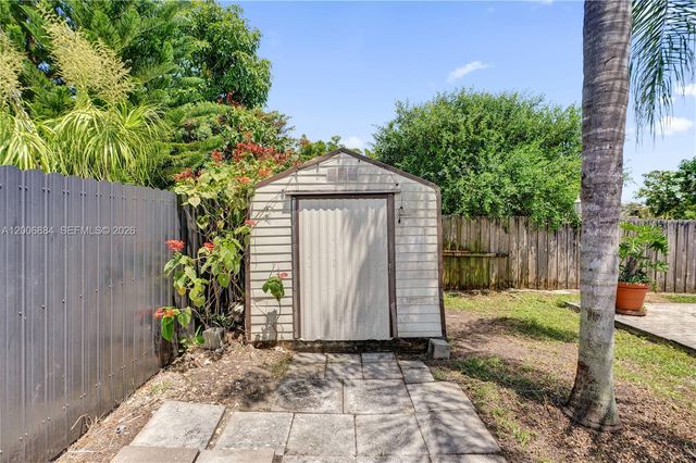 10511 SW 124th Ave, Miami, FL 33186