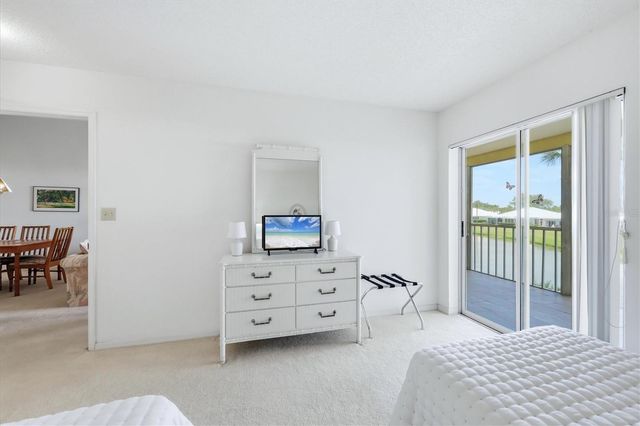 444 CERROMAR ROAD 298, Venice, FL 34293