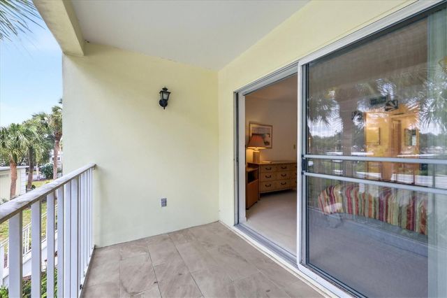 444 CERROMAR ROAD 298, Venice, FL 34293