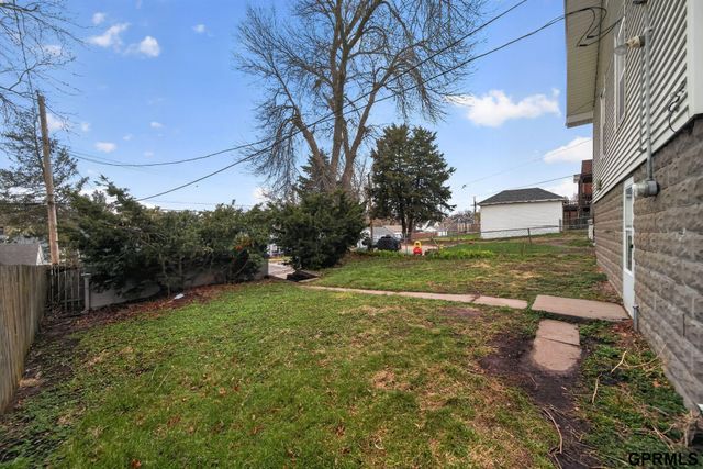 2818 S 34Th Street, Omaha, NE 68105