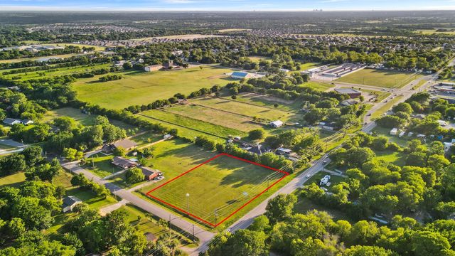1705 Glenn Lane, Glenn Heights, TX 75154