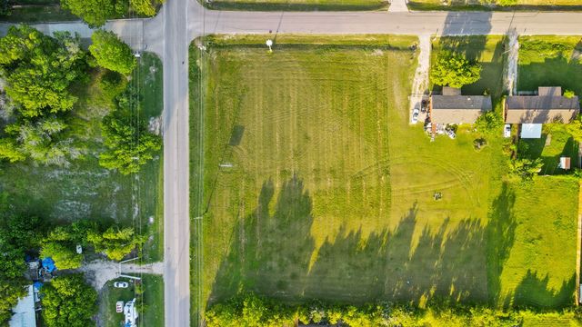 1705 Glenn Lane, Glenn Heights, TX 75154