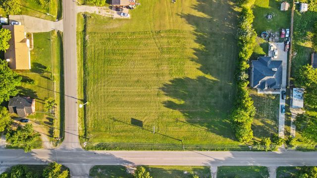 1705 Glenn Lane, Glenn Heights, TX 75154